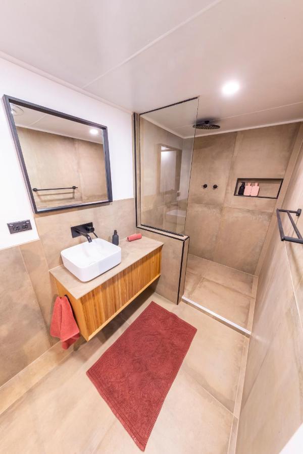 White Cliffs Accommodation -Daybreak Dugout - Unique Cave House 외부 사진